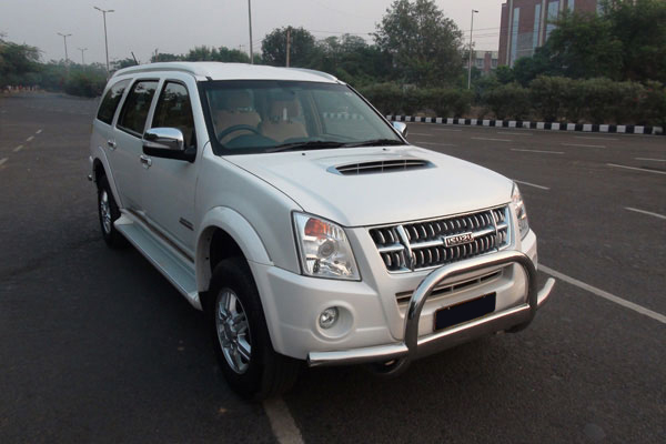 Isuzu MU7 Isuzu MU7