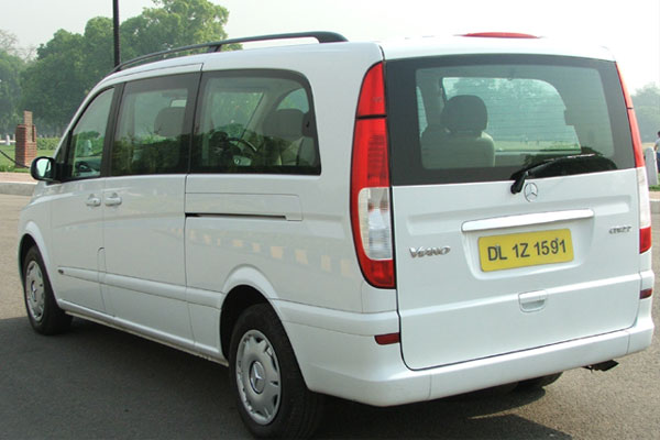 6 Seater Mercedes Benz Viano Trend 6 Seater Mercedes Benz Viano Trend