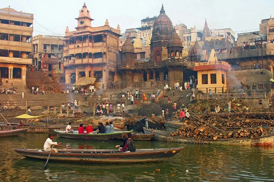 3 Nights 4 Days Varanasi Tour Package Slide Image 1