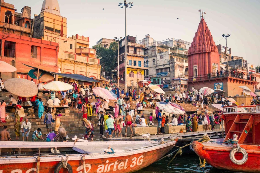2 Nights 3 Days Varanasi Pilgrimage Tour Package Slide Image 3
