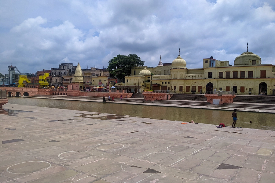 Ayodhya Ram Janmbhoomi Tour Package Slide Image 2