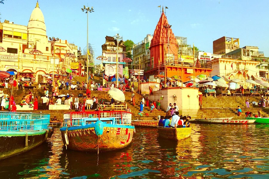 Ayodhya With Varanasi Tour Package Slide Image 4