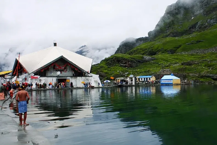 Hemkund Sahib Yatra Package