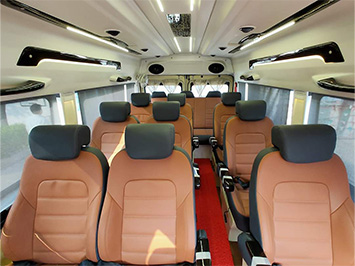 9 Seater Luxury Maharaja Tempo Traveller in Rishikesh