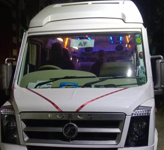 9 Seater Delux Tempo Traveller