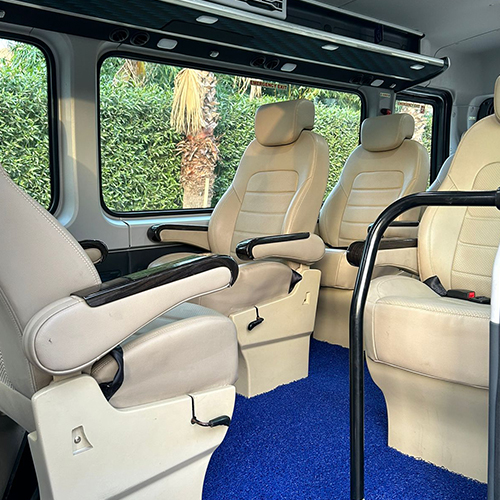 10 Seater Force Urbania Luxury Minivan Delhi