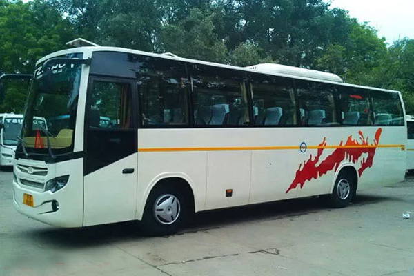 35 Seater Luxury Bus