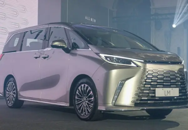 Lexus LM Rental in Delhi